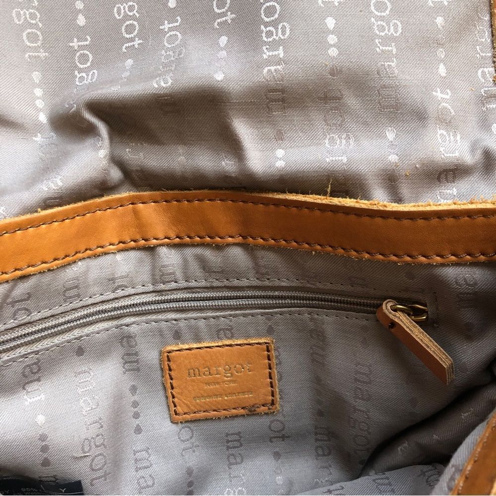 MARGOT NEW YORK BROWN GENUINE LEATHER SHOULDER BAG - Picture 5 of 13